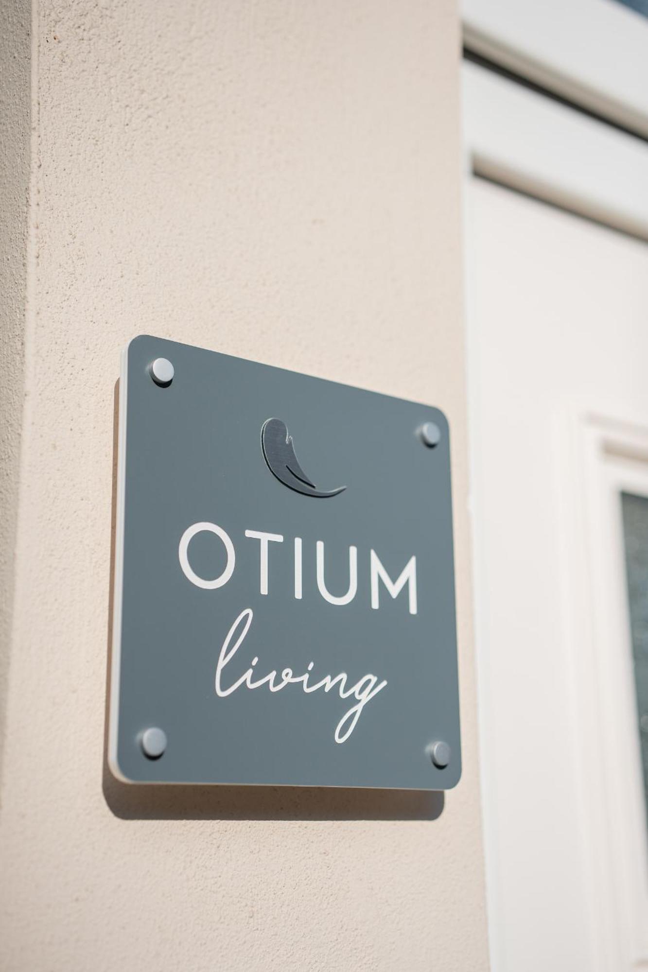 Otium Living Lägenhet Volos Exteriör bild